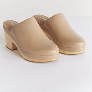 The Odells natural clog